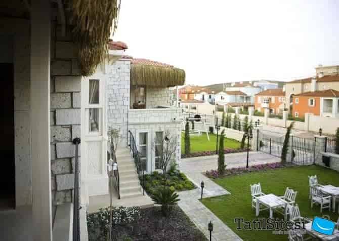 Alaçatı Marina Palace Butik Hotel